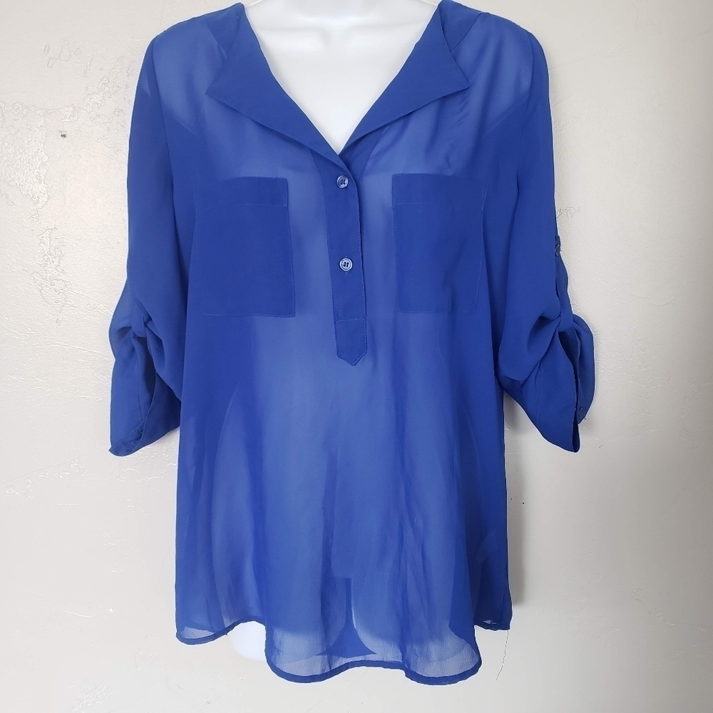 Maurices Small Royal Blue Chiffon Quarter Sleeve Blouse V-neck Buttons Top Shirt